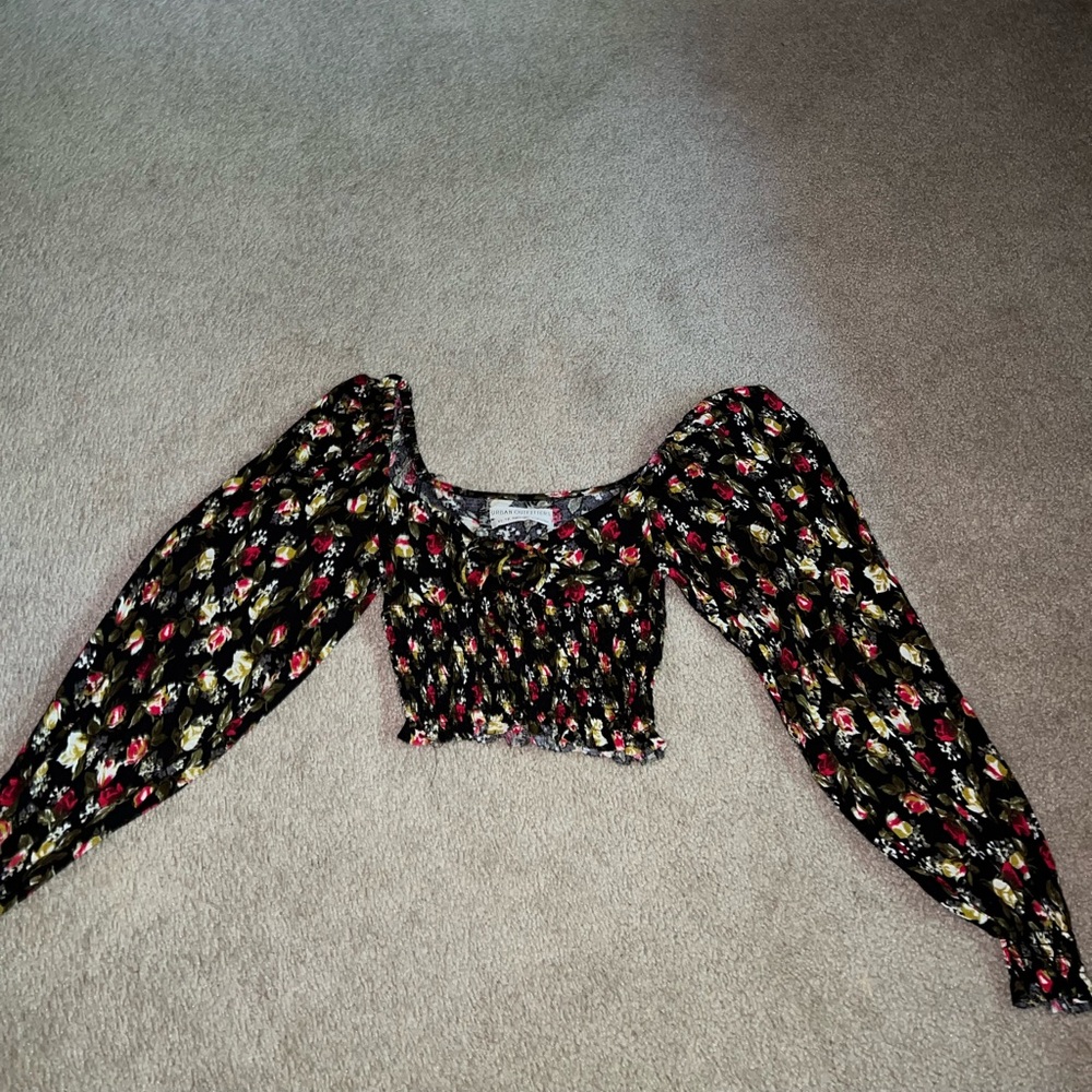 Urban Outfitters Floral Long Sleeve Crop Blouse